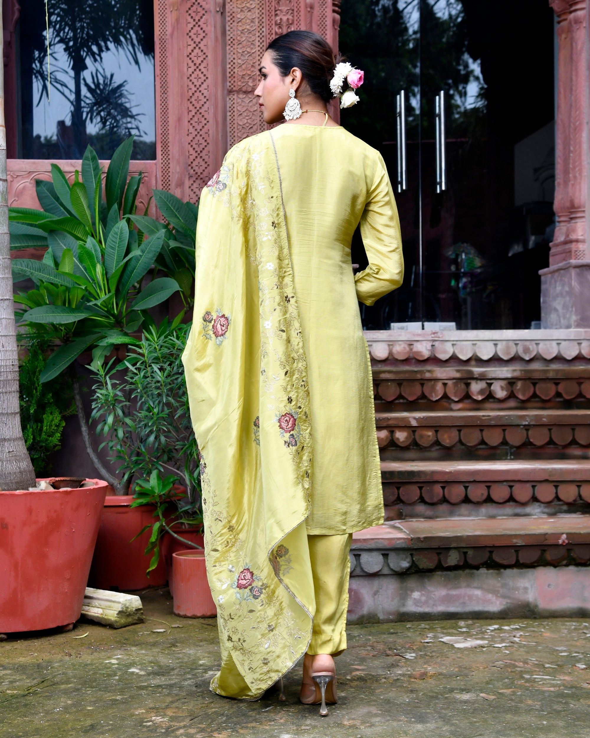 Tara Floral Embroidered Kurta Set with Dupatta - PARROT GREEN